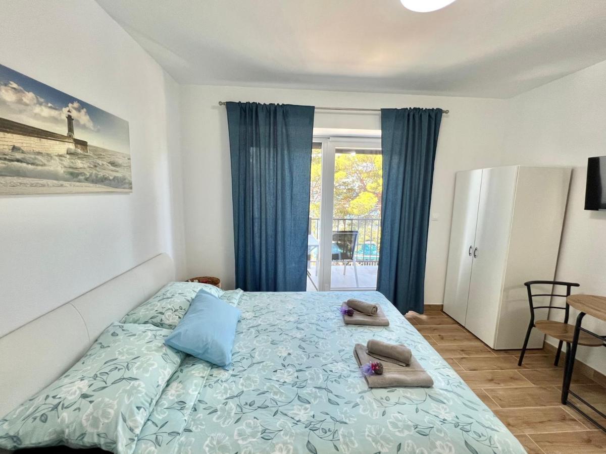 Fantasia Del Mare Apartment And Rooms Dramalj Exterior foto