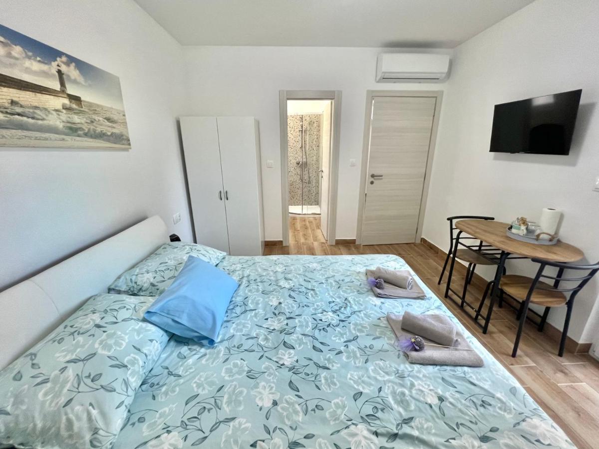 Fantasia Del Mare Apartment And Rooms Dramalj Exterior foto