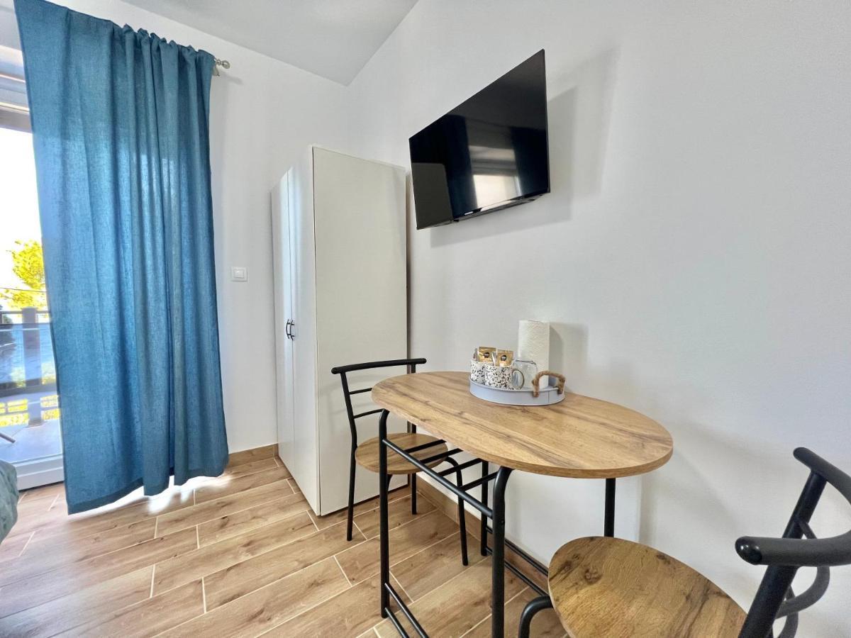 Fantasia Del Mare Apartment And Rooms Dramalj Exterior foto